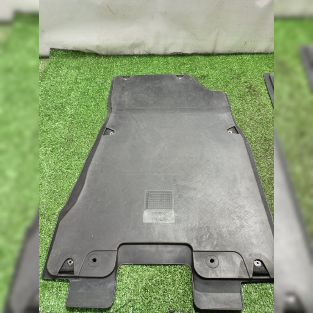 Коврик салона на Nissan X-Trail NT31 MR20DE, арт. 102695