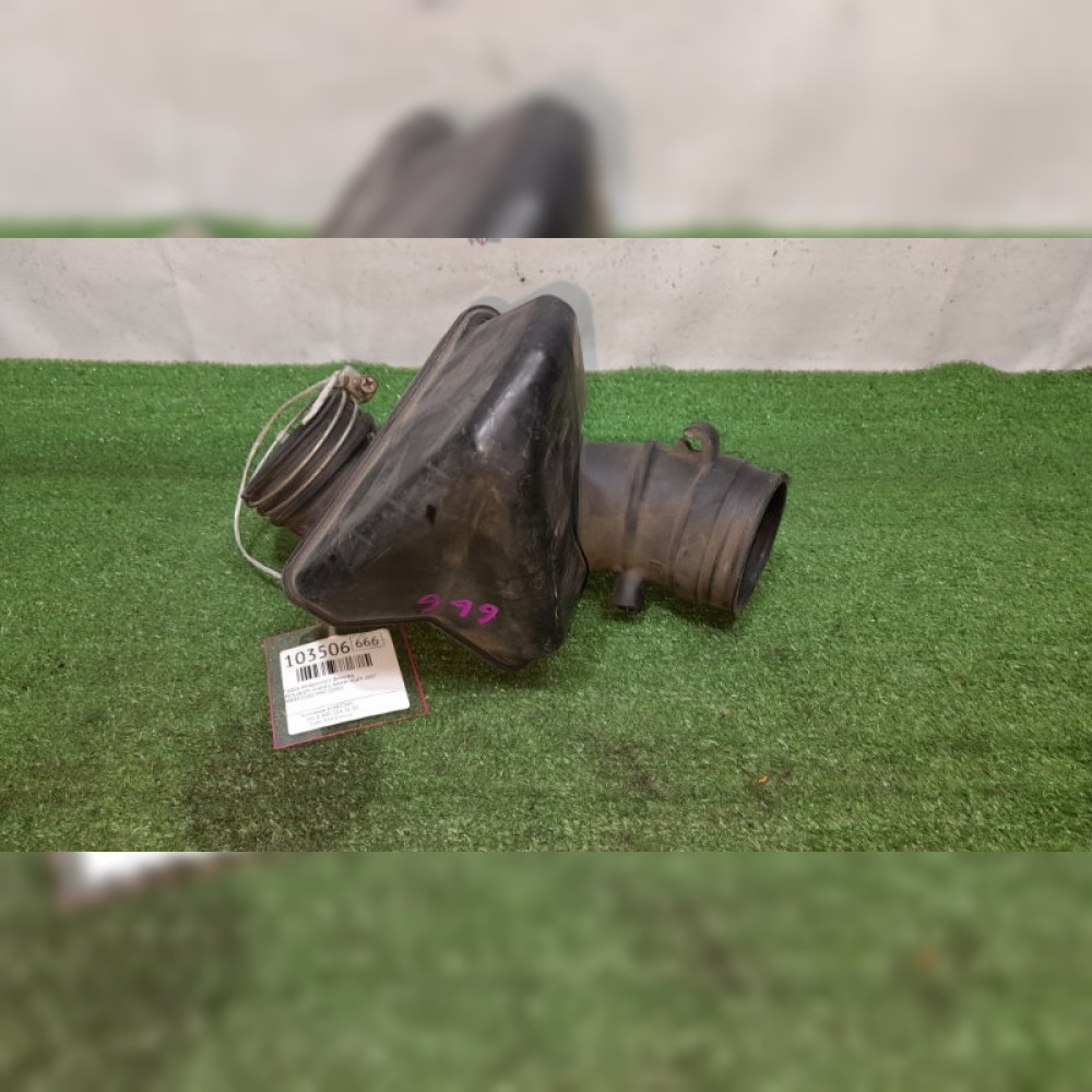 датчик расхода воздуха на Mitsubishi Pajero iO H77W 4G94, арт. 103506
