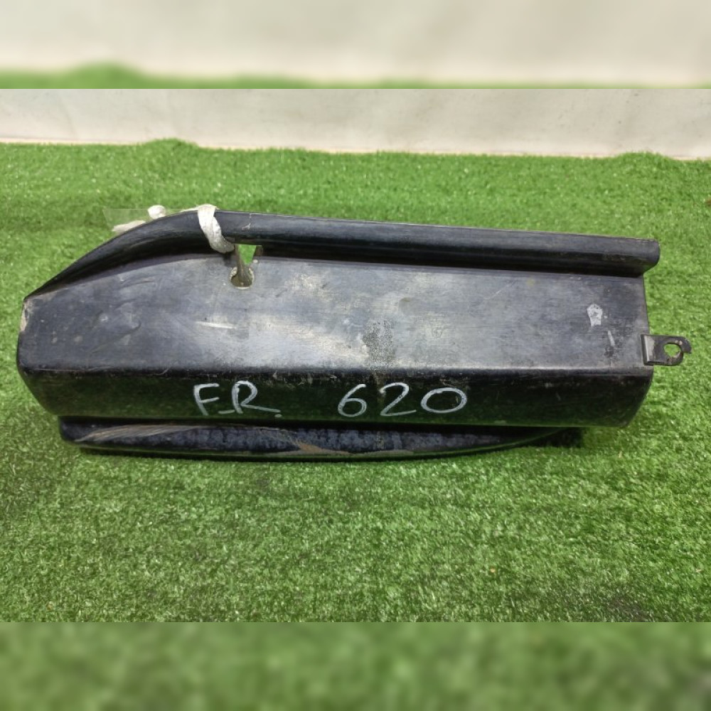 Подножка на Toyota Regius Ace KZH106 1KZTE, арт. 103989