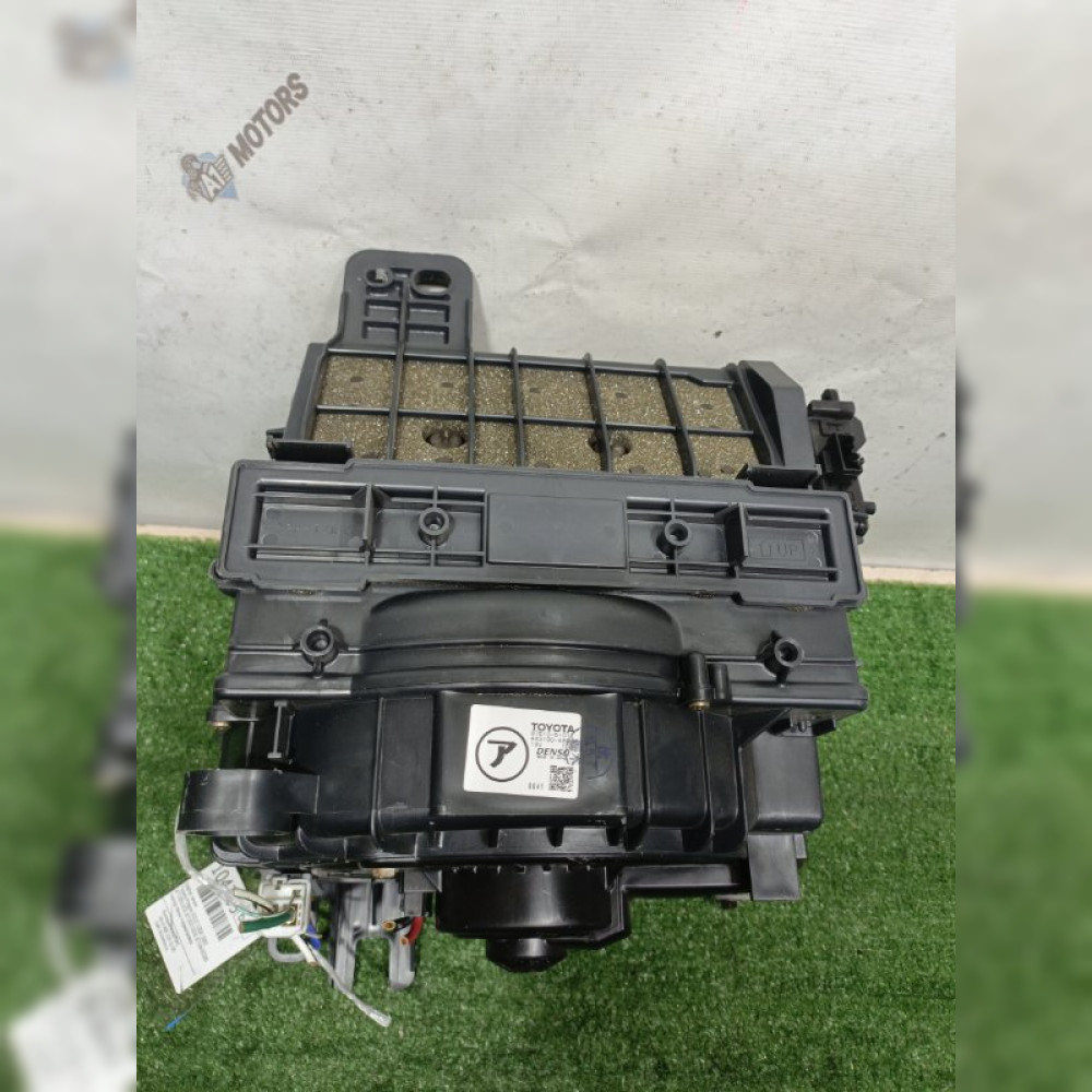 корпус печки на Toyota Progres JCG15 1JZGE, арт. 104303