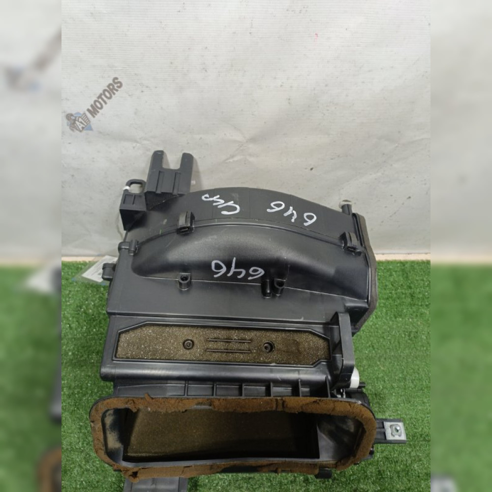 корпус печки на Toyota Progres JCG15 1JZGE, арт. 104303