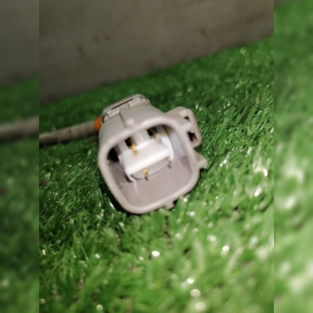 Датчик кислородный на Toyota Noah ZWR80 2ZRFXE, арт. 105220