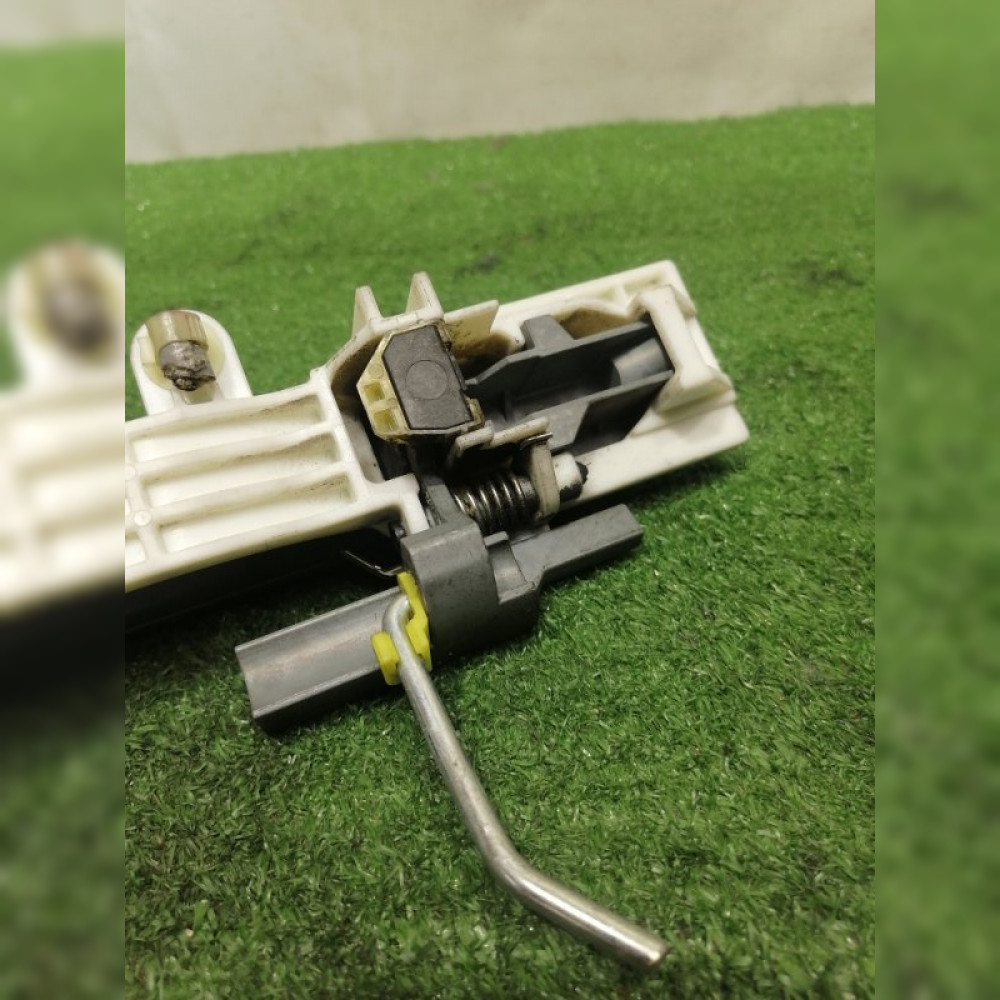 Ручка двери внешняя на Honda Stepwgn RK5 R20A, арт. 105315