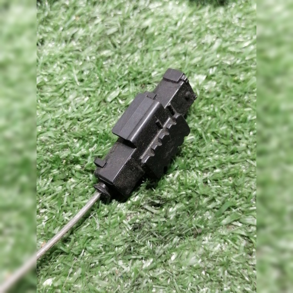 Доводчик Двери на Toyota Alphard ANH10 2AZFE, арт. 106927