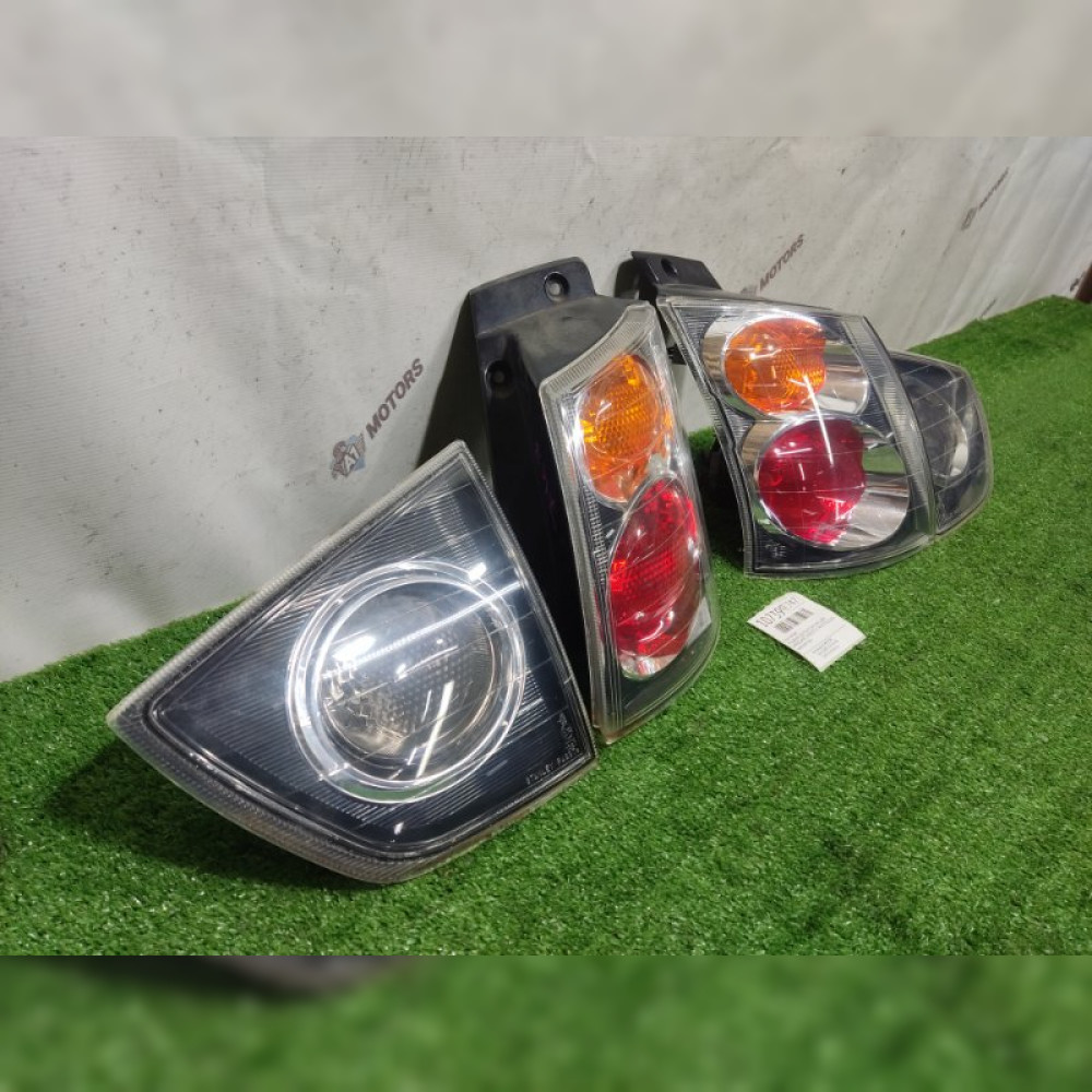 стоп-сигнал на Mitsubishi Colt Plus Z23W 4A91, арт. 107399