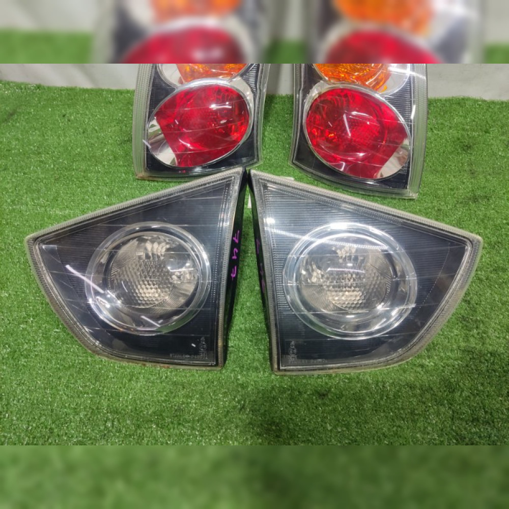 стоп-сигнал на Mitsubishi Colt Plus Z23W 4A91, арт. 107399