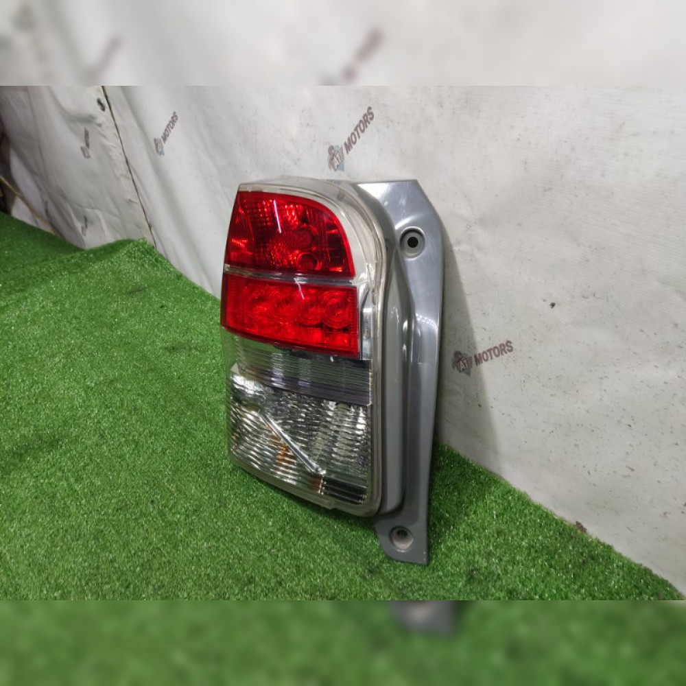 стоп-сигнал на Toyota Porte NCP141 1NZFE, арт. 107444