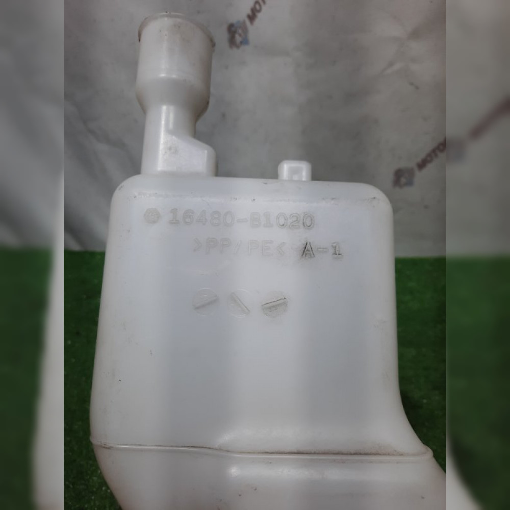 бачок расширительный на Toyota BB QNC21 K3VE, арт. 109122