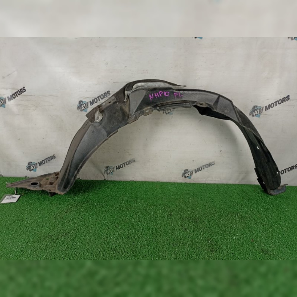 подкрылок на Toyota Aqua NHP10 1NZFXE, арт. 109991