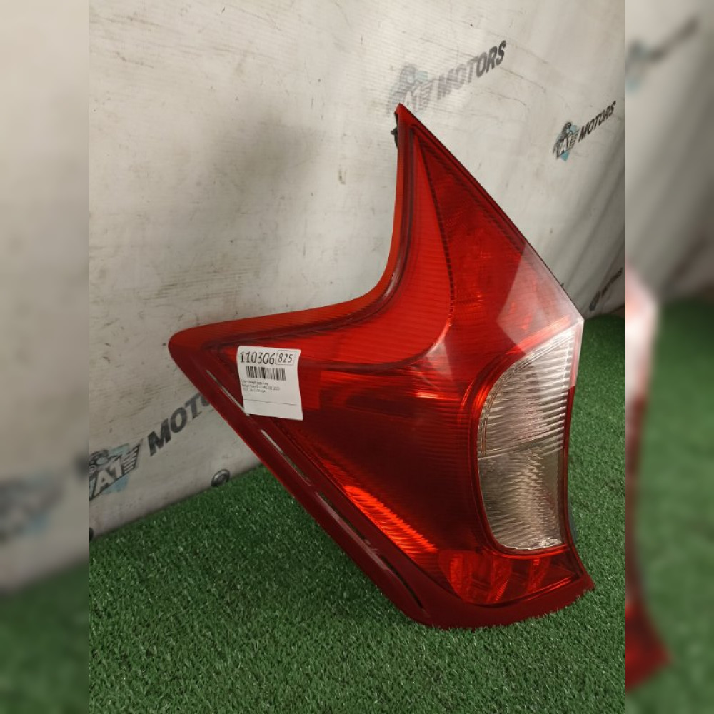 стоп-сигнал на Nissan Note E12 HR12DE, арт. 110306