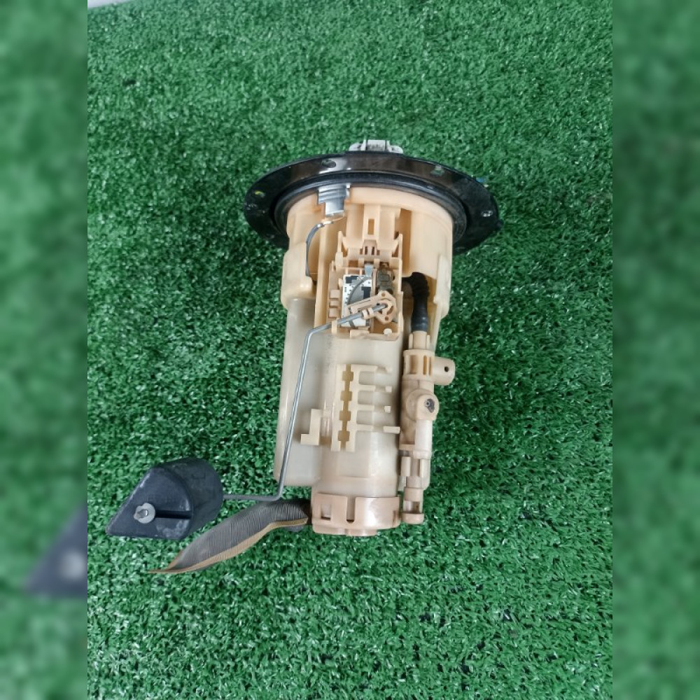 бензонасос на Toyota Noah AZR65 1AZFSE, арт. 111235