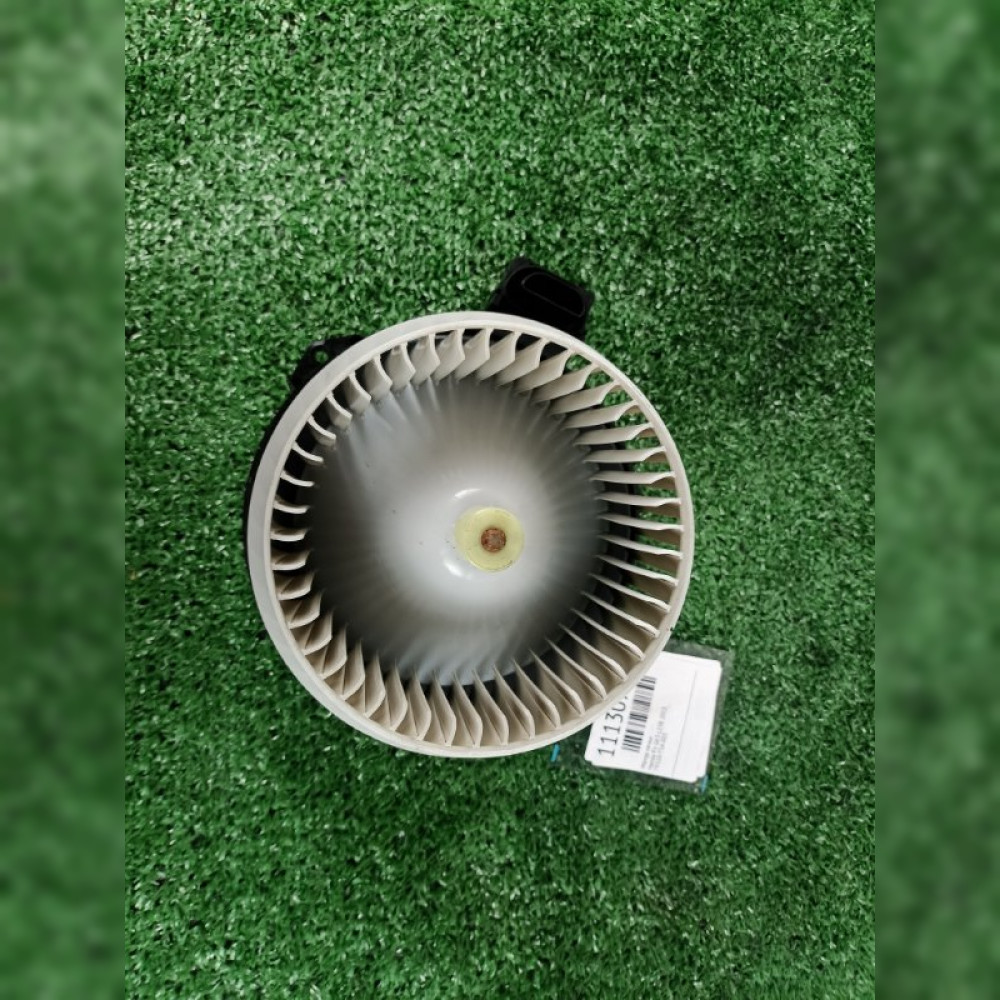мотор печки на Honda Fit GK3 L13B, арт. 111307