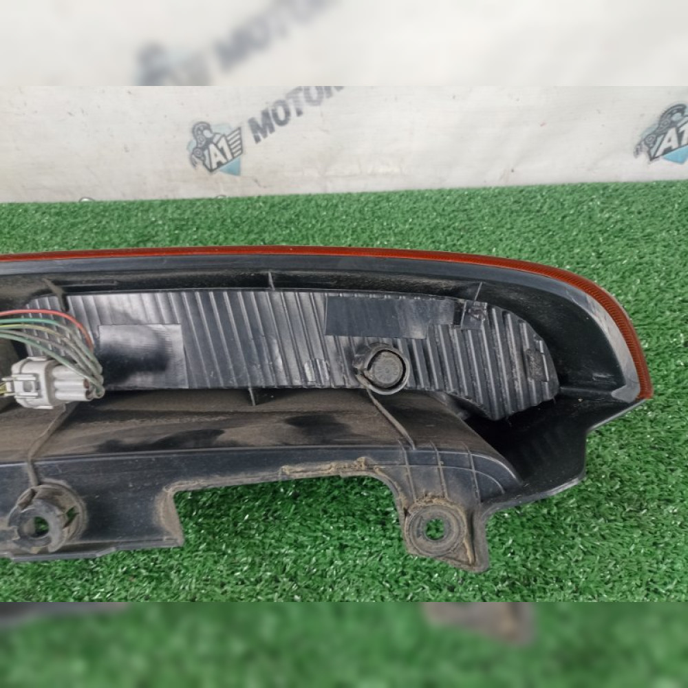 стоп-сигнал на Nissan Serena C25 MR20DE, арт. 111412