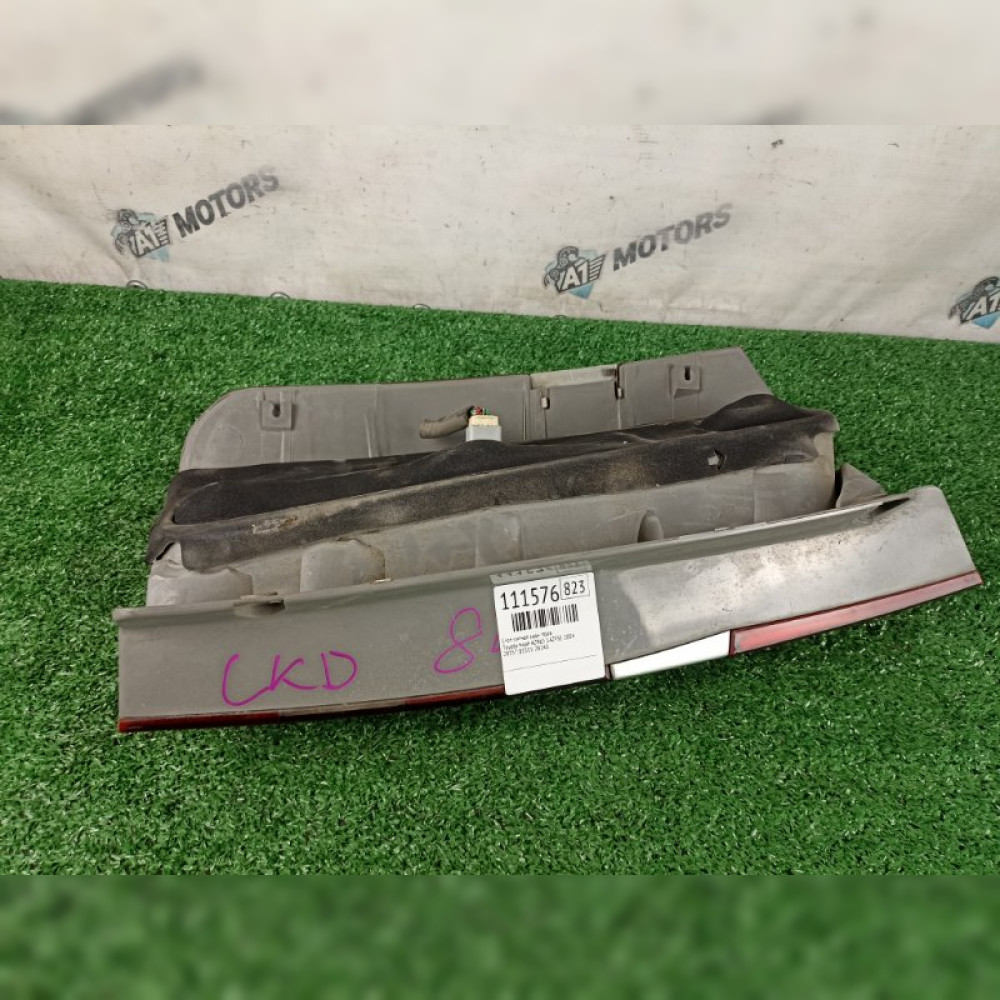 стоп-сигнал на Toyota Noah AZR65 1AZFSE, арт. 111576