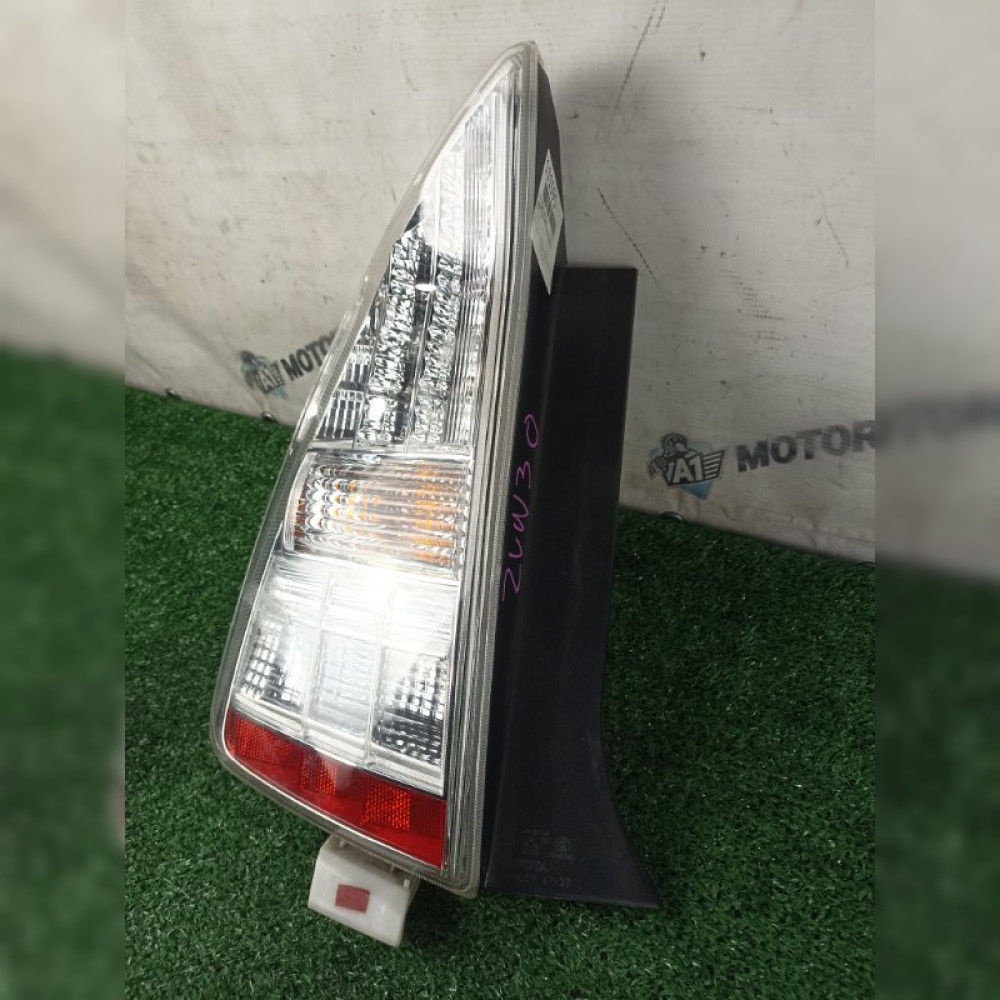 стоп-сигнал на Toyota Prius ZVW30 2ZRFXE, арт. 111595