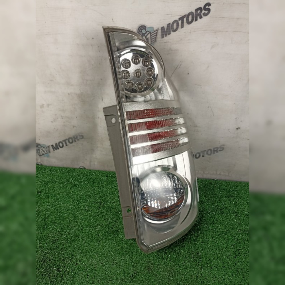 стоп-сигнал на Toyota Noah ZRR70G 3ZRFAE, арт. 111594