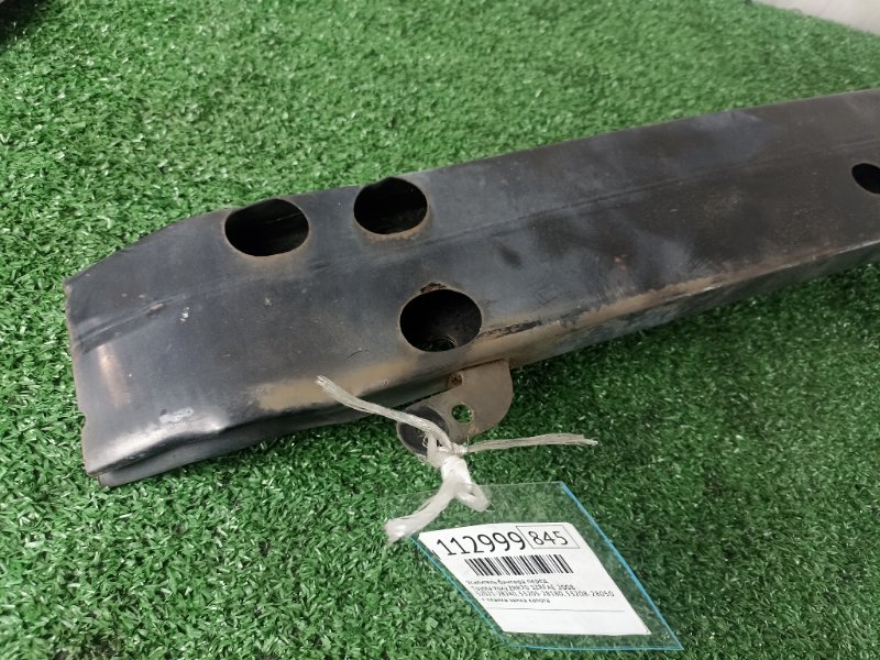 усилитель бампера на Toyota Voxy ZRR70 3ZRFAE, арт. 112999