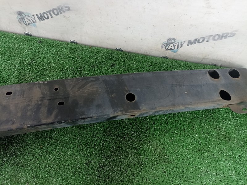 усилитель бампера на Toyota Voxy ZRR70 3ZRFAE, арт. 112999