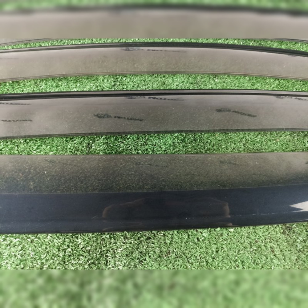Ветровик на дверь на Toyota Passo KGC30 1KRFE, арт. 113328