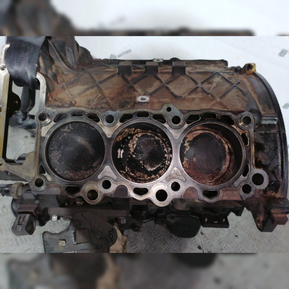 Блок цилиндров на Jeep Cherokee KJ EKG, 3.7LV6, арт. 94031