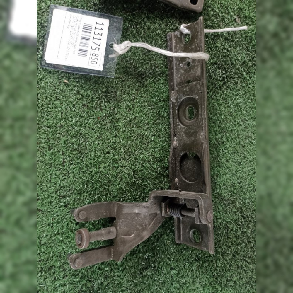 ролик раздвижной двери на Mazda MPV LW3W L3VE, арт. 113175