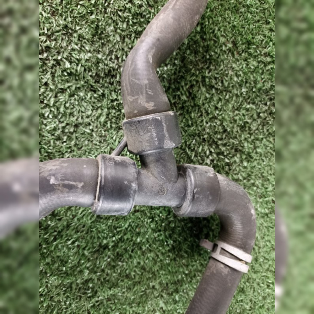 патрубок системы охлаждения на Volvo V60 FW48 B4164T, арт. 112523