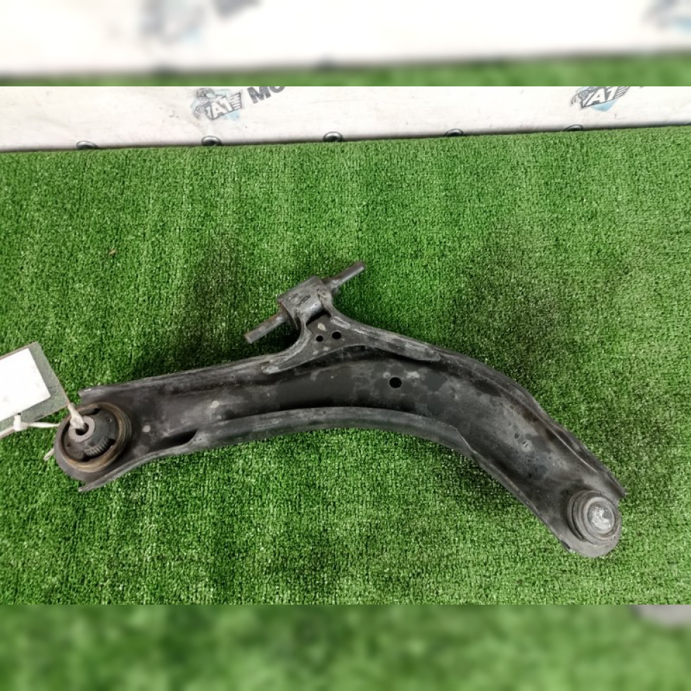 рычаг подвески на Nissan Serena CC25 MR20DE, арт. 113937