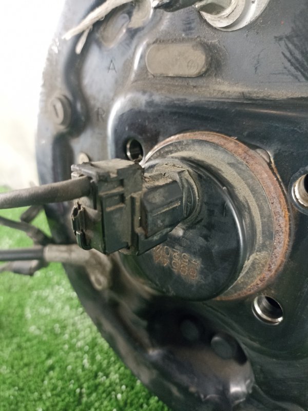 ступица на Toyota Ractis NSP120 1NRFE, арт. 113701