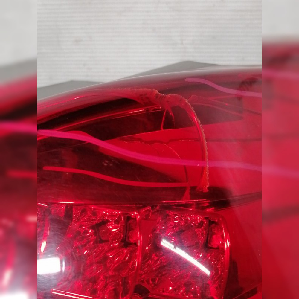 стоп-сигнал на Toyota Wish ZNE10 1ZZ-FE, арт. 120736