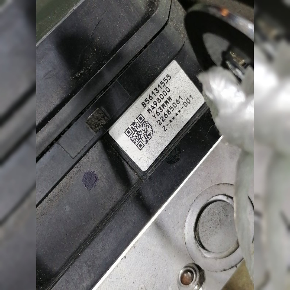 Блок ABS на Nissan Elgrand E51 VQ35DE, арт. 120880
