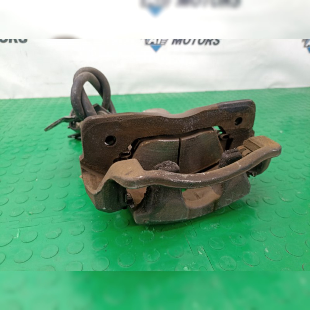 суппорт на Honda Mobilio Spike GK1 L15A, арт. 104002
