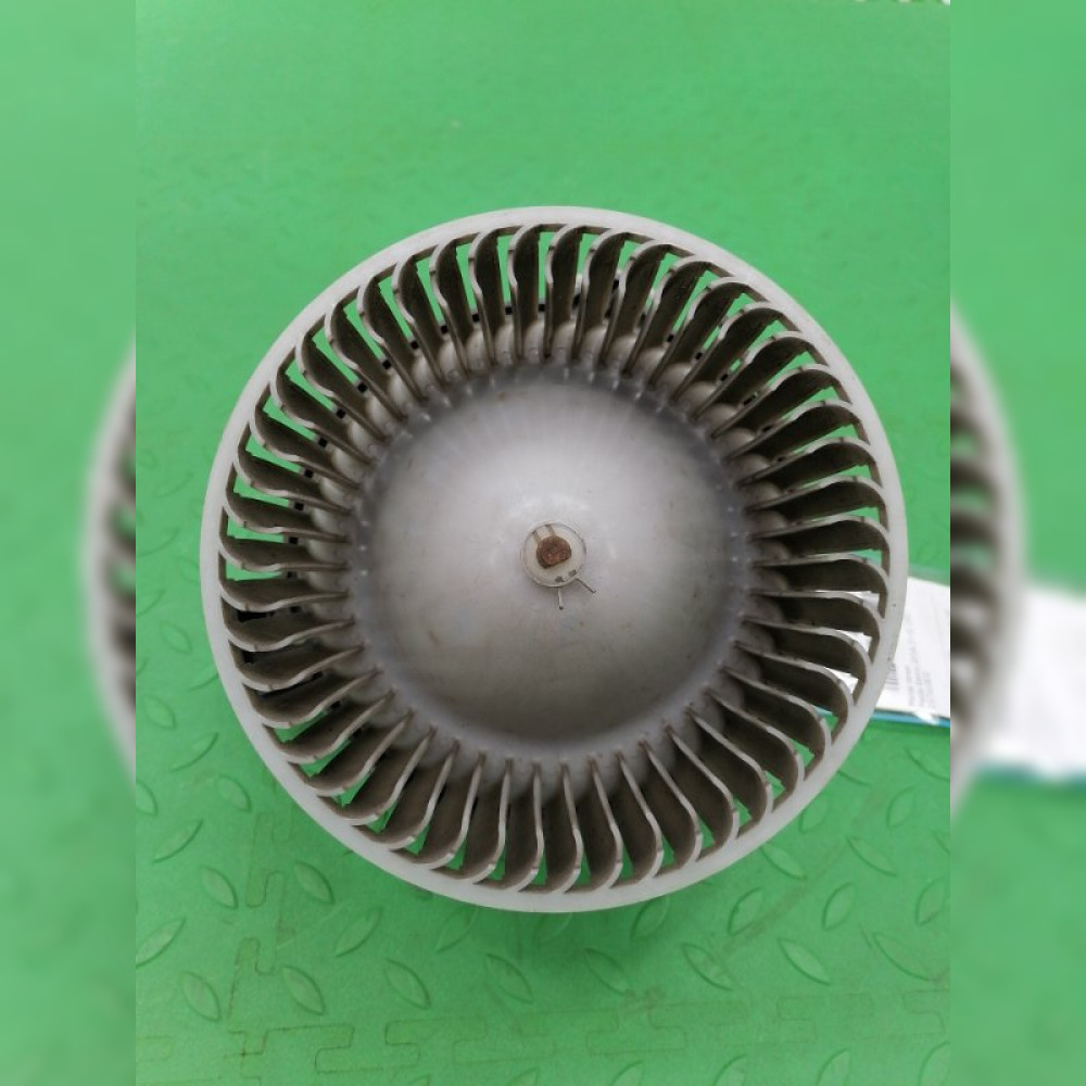 мотор печки на Mazda Demio DY5W ZYVE, арт. 56247