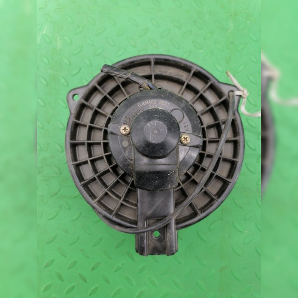 мотор печки на Mazda Demio DY5W ZYVE, арт. 56247