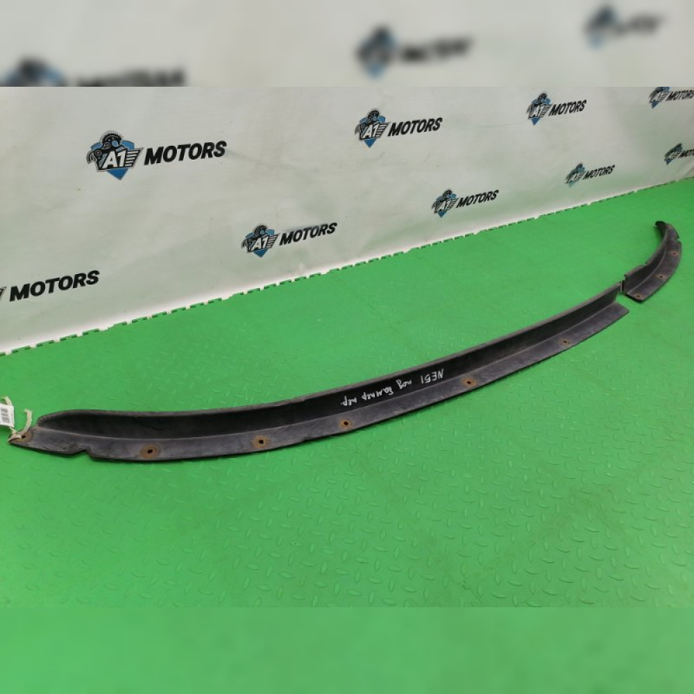 накладка на бампер на Nissan Elgrand NE51, арт. 3307