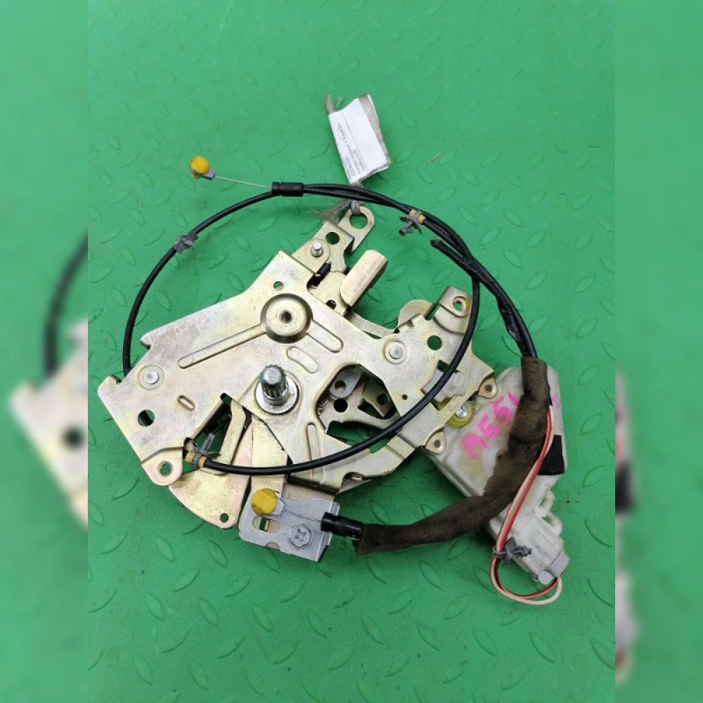 замок двери на Nissan Elgrand ME51, арт. 2771