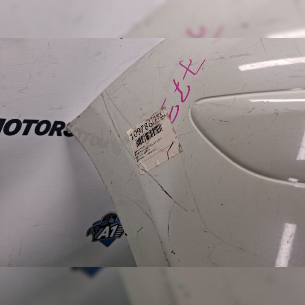 бампер на Nissan March K13 HR12DE, арт. 109786