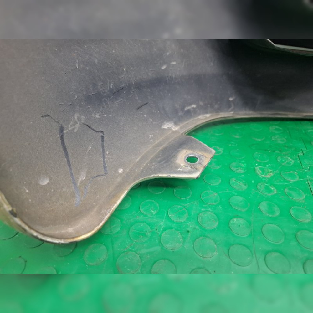 бампер на Toyota Progres JCG15 1JZ-GE, арт. 99337