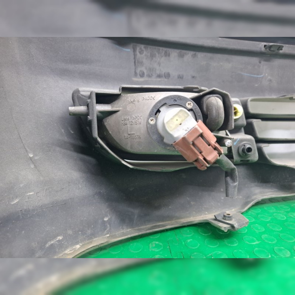 бампер на Toyota Progres JCG15 1JZ-GE, арт. 99337