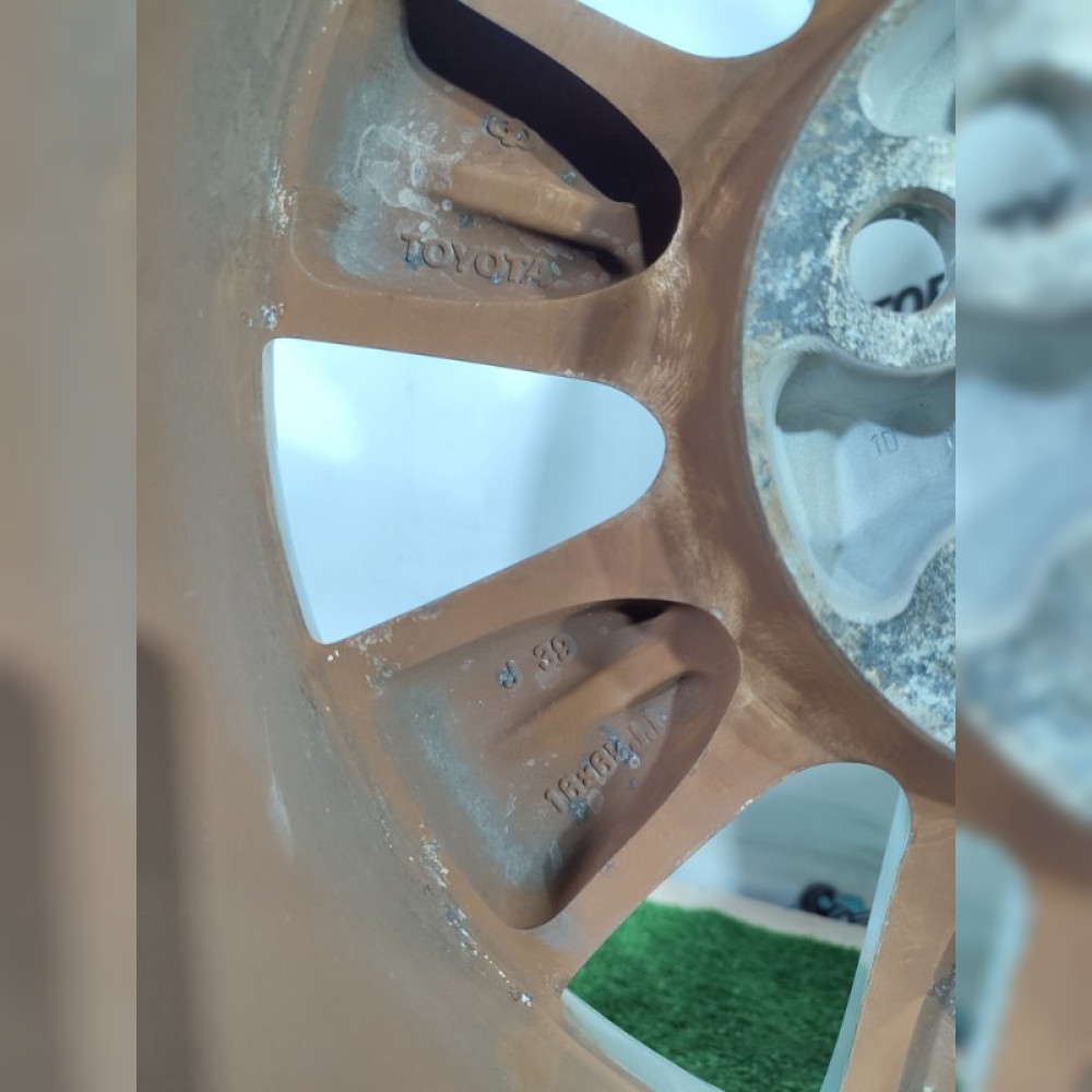 Комплект дисков Toyota с шинами Sunwide 205 16, Летняя