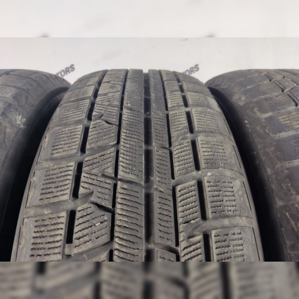 Комплект шин Yokohama Ice Guard IG50 plus 215 60 17, Зимняя (липучка)